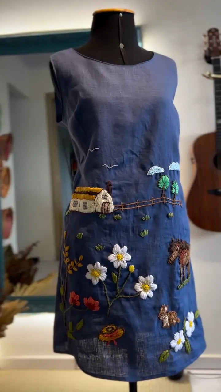 inen Sleeveless Country Landscape Embroidery Shift Mini Dress