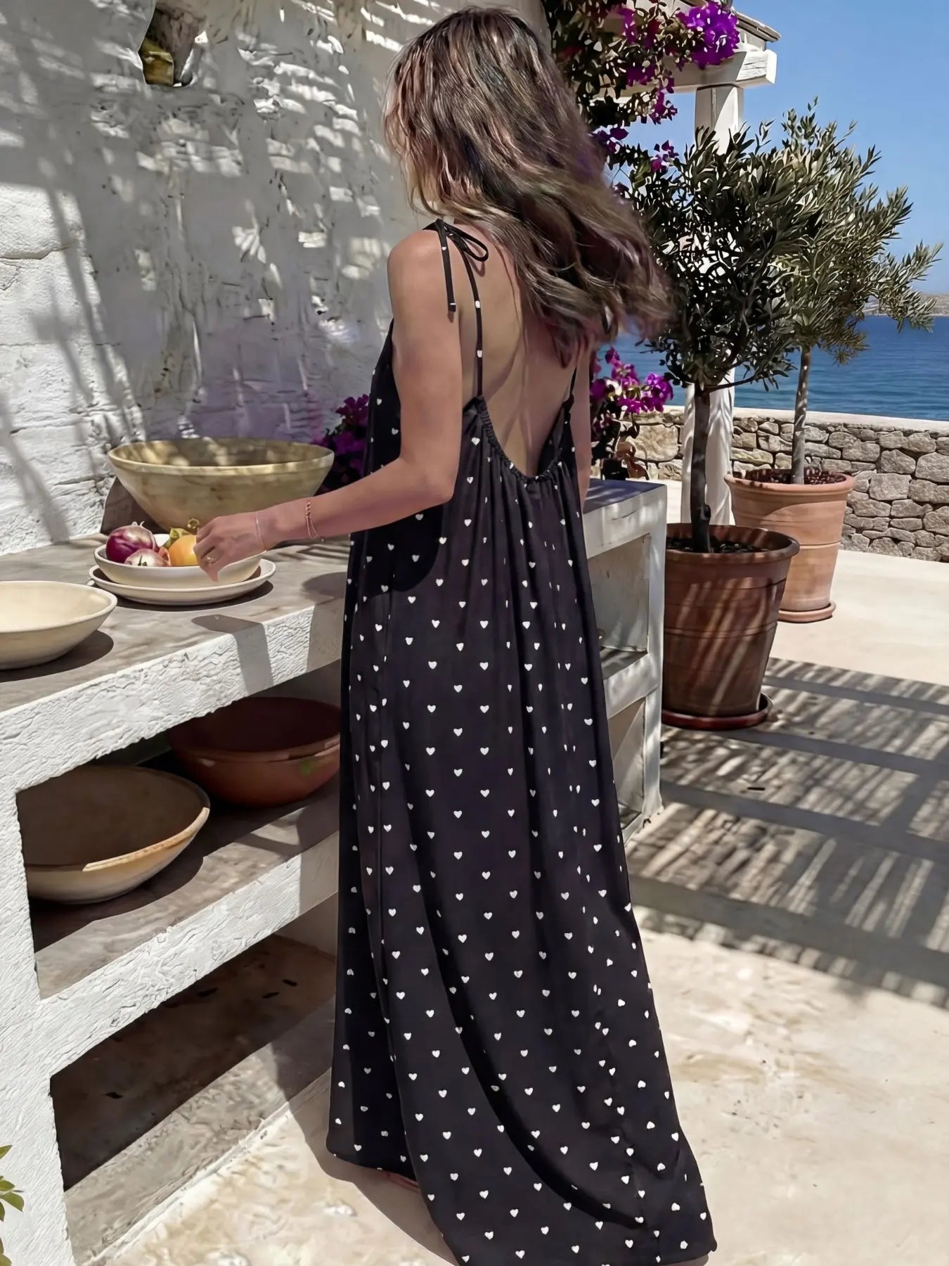 Women’s Elegant Solid Color Backless Slip Dress