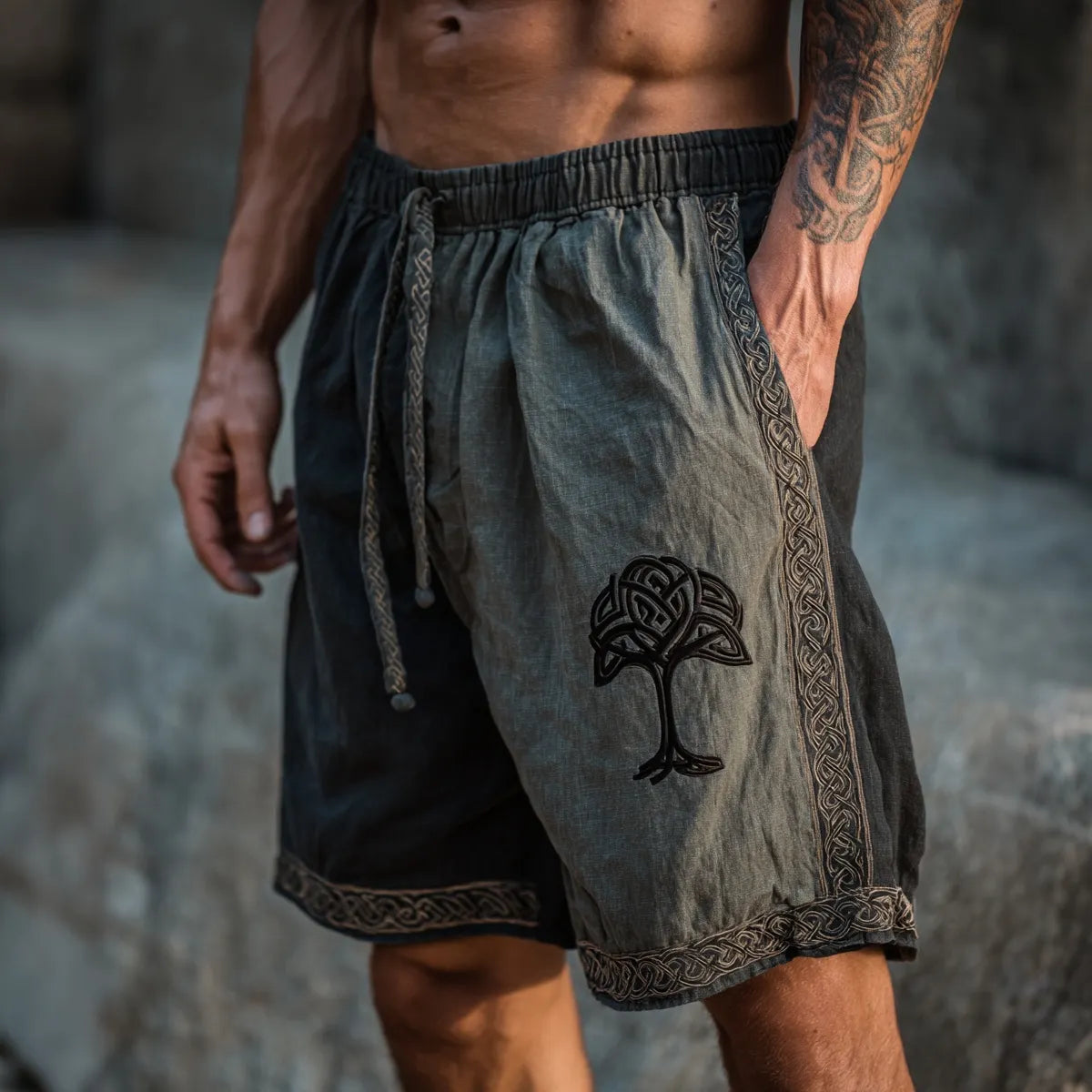 Men's Retro Viking Tree Of Life Celtic Knot Art Color Blocking Linen Shorts
